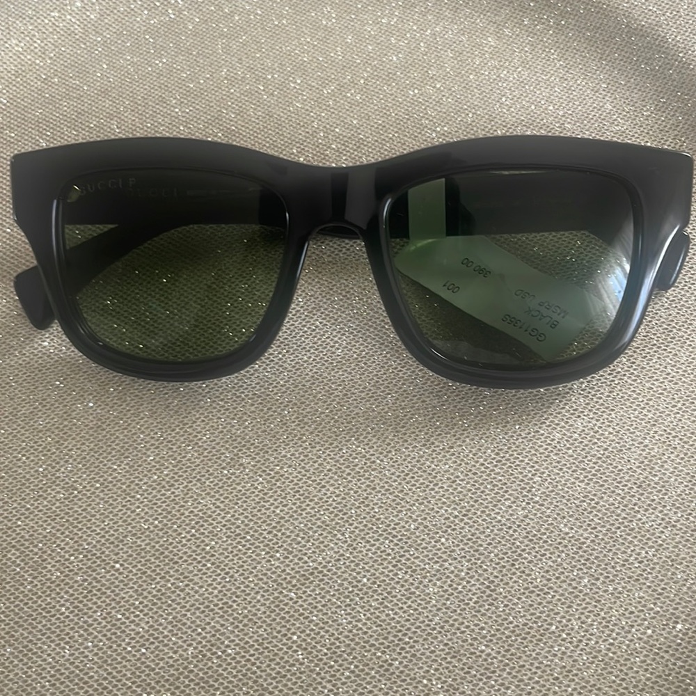 Gucci Gucci(New)No Scratch No Stain